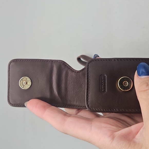 Coach Vintage Eyeglass Case - Picture 5 of 9